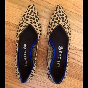 Like New Leopard Print Rothy’s Pointed Toe Flats!!